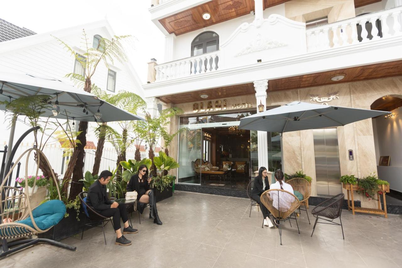 Olagi Hotel Dalat Bagian luar foto