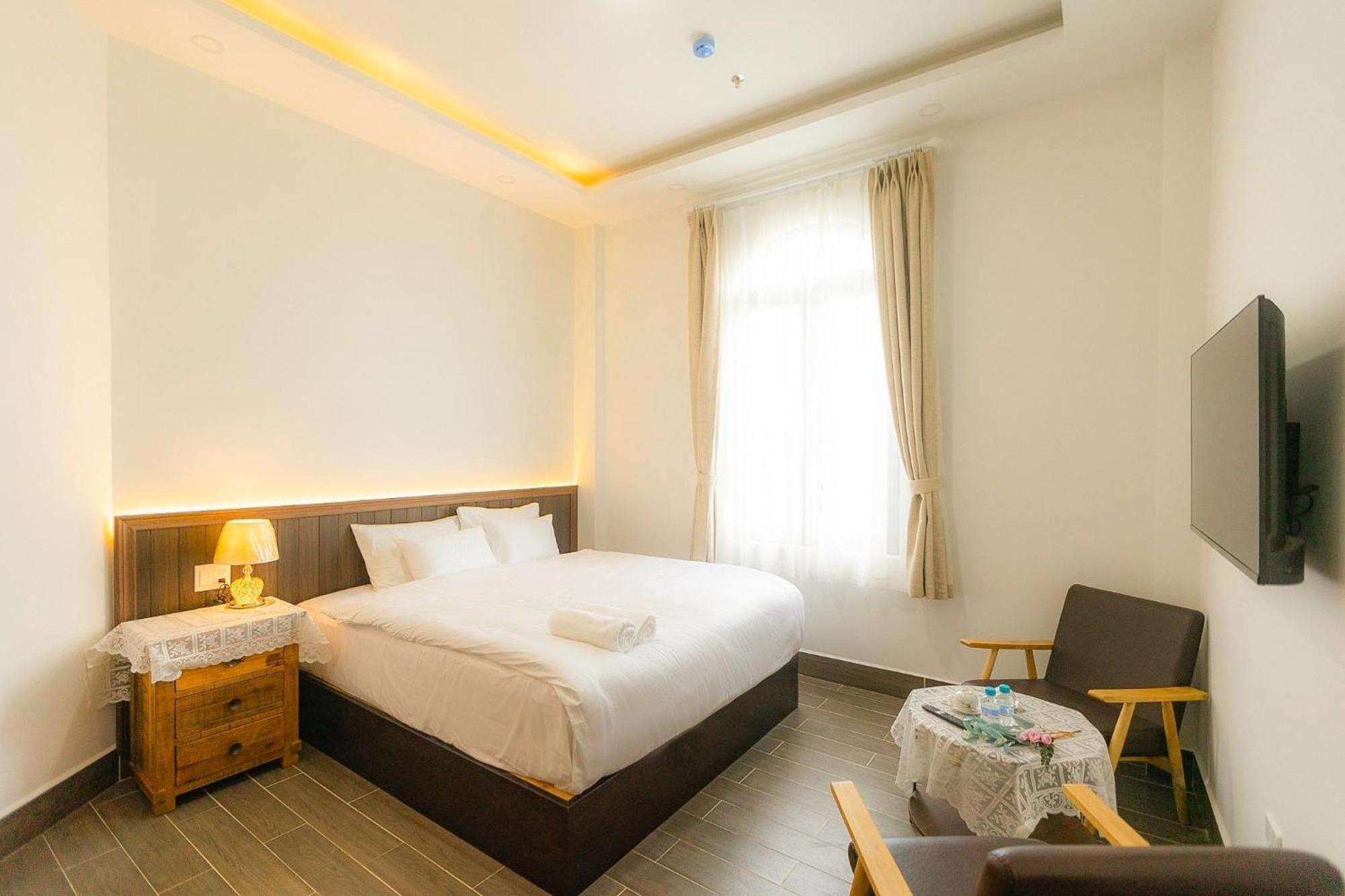 Olagi Hotel Dalat Bagian luar foto